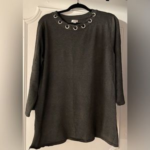 Spenser women’s top